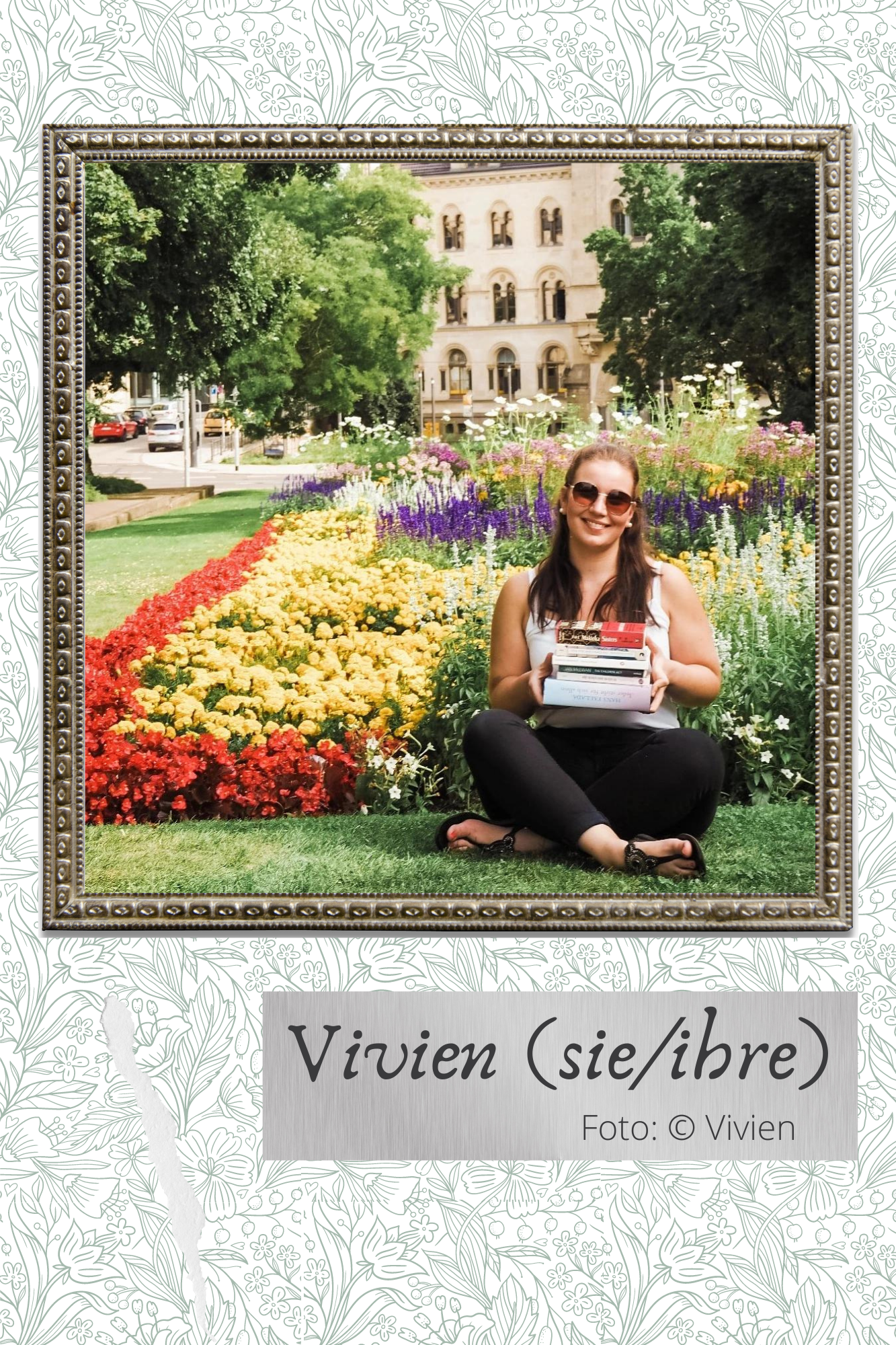 kohsie Bookwall November Vivien
